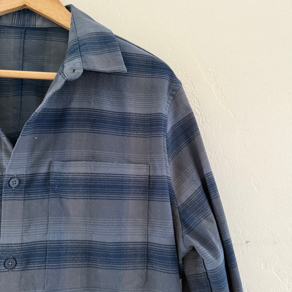 Lululemon Mason's Peak Flannel Blue Gray Plaid Long Sleeve Shirt Size Small - Picture 4 of 8